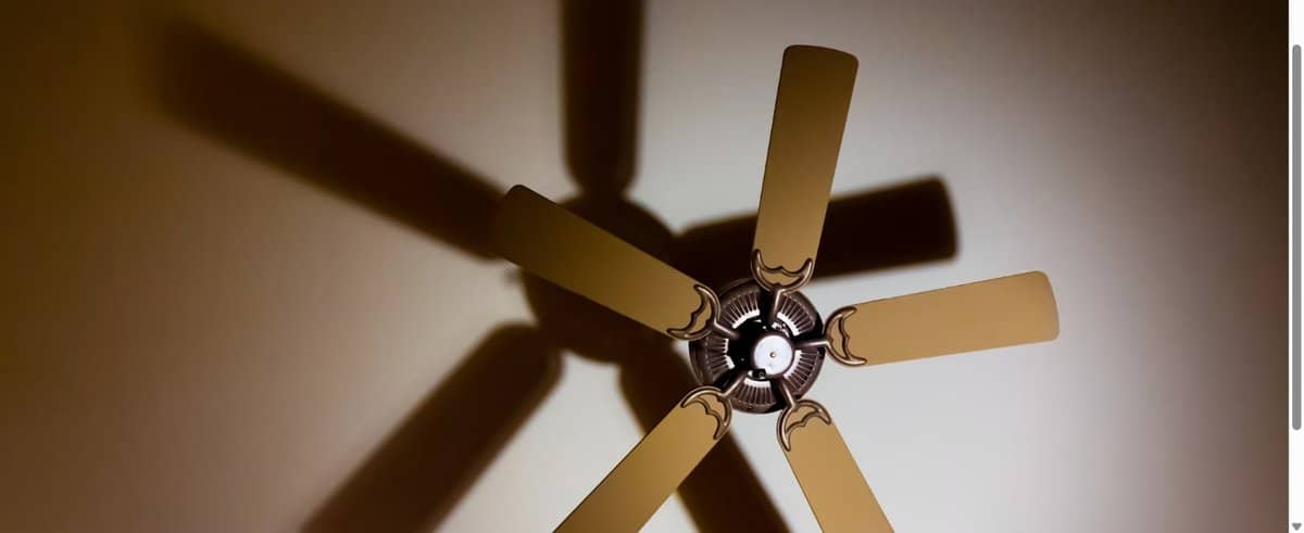 Ventilador de techo instalado en una vivienda de Madrid por Electricy